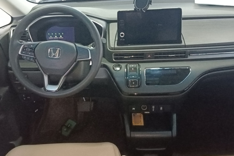 本田 艾力绅 2022款 2.0L e:HEV 经典版中控内饰12