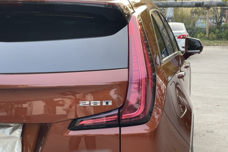 凯迪拉克XT4 2018款 28T 两驱技术型车身外观6006