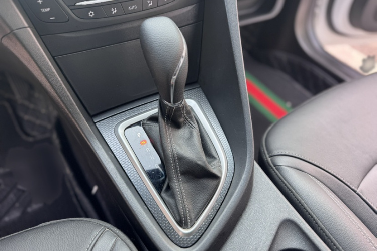 别克 阅朗 2019款 18T 自动互联精英型 国V局部细节18