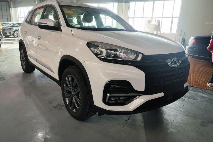 奇瑞 瑞虎8 2024款 230TCI 自动新锐版 7座车身外观6002