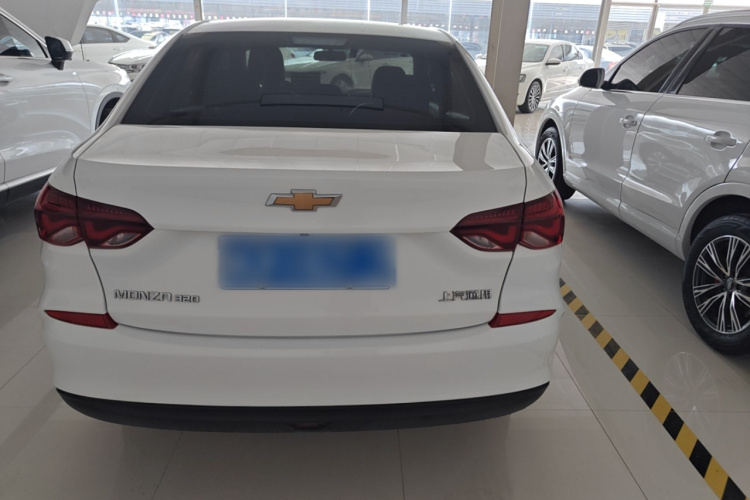 雪佛兰 科鲁泽 2022款 320 自动悦享版车身外观6004