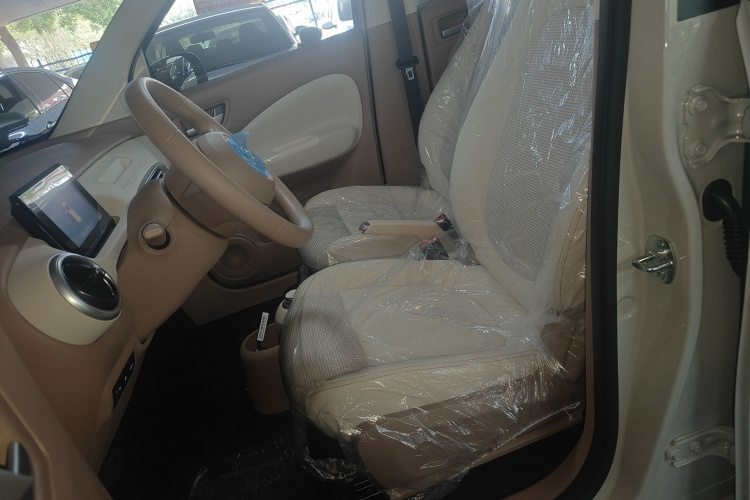 五菱汽车 宏光MINIEV 2025款 四门版 进阶款中控内饰19