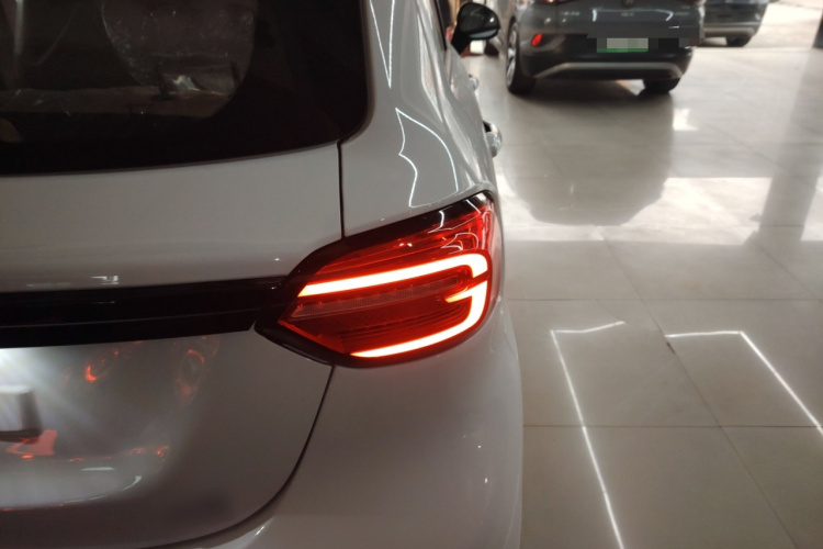 零跑汽车 零跑T03 2025款 310舒享版车身外观6006