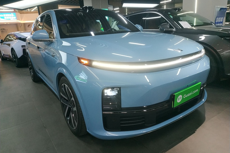 理想汽车 理想L7 2024款 Ultra车身外观3