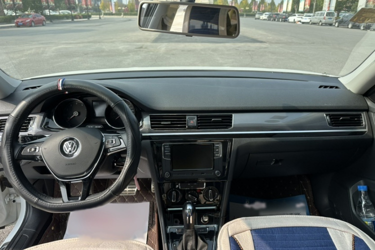 大众 C-TREK蔚领 2018款 230TSI DSG舒适型中控内饰7002