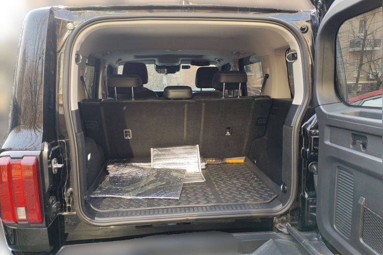 坦克300 2021款 越野版 2.0T 挑战者中控内饰23