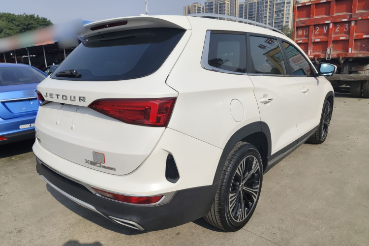 捷途X90 2020款 1.6T DCT影尊版 7座车身外观7