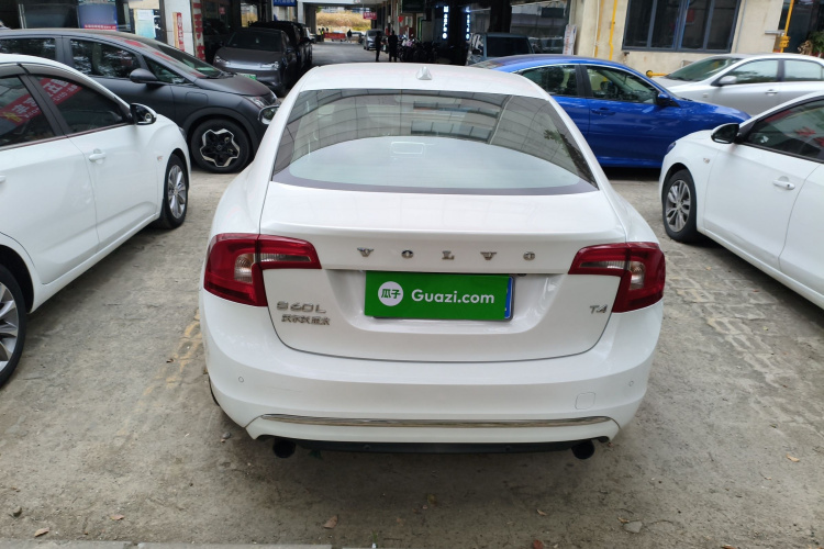 沃尔沃S60 2017款 S60L T4 智远版车身外观6004