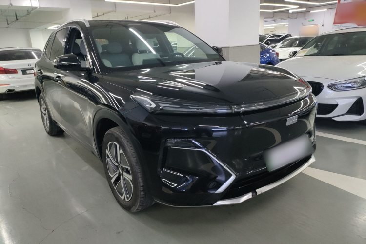 吉利银河 银河星舰7 EM-i 2025款 120km 启航+版车身外观3