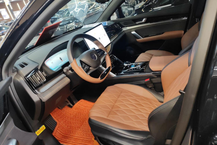 比亚迪 唐新能源 2023款 DM-i 冠军版 112KM 尊贵型中控内饰19