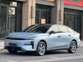 吉利银河 银河L6 2025款 EM-i 140km 远航版