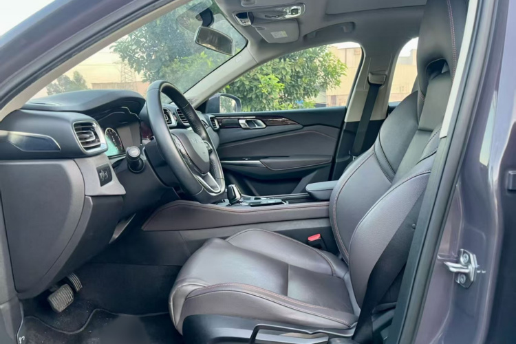 领克02 2020款 1.5T DCT两驱耀版中控内饰7005