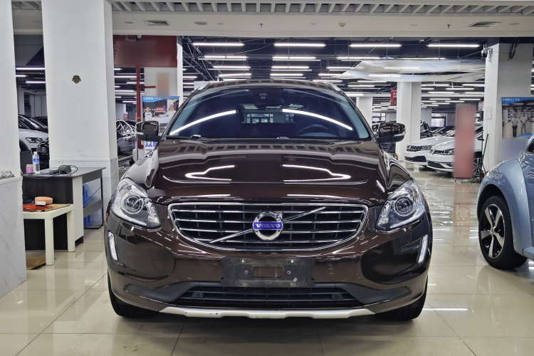 沃尔沃XC60 2017款 T5 AWD 智进升级版车身外观6001
