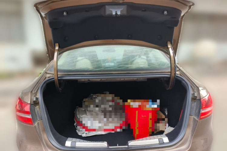 福特 福睿斯 2017款 1.5L 自动舒适型中控内饰23