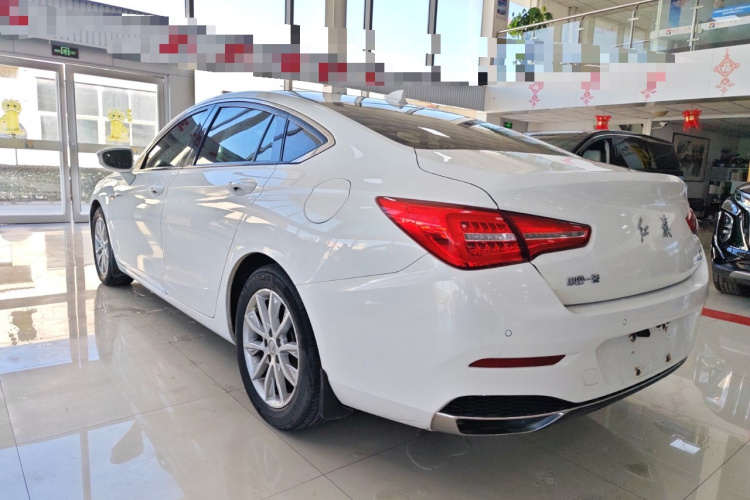 红旗H5 2018款 30TD 型动版车身外观6003