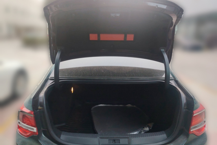 DS 5LS 2014款 1.6T 雅致版THP160中控内饰23