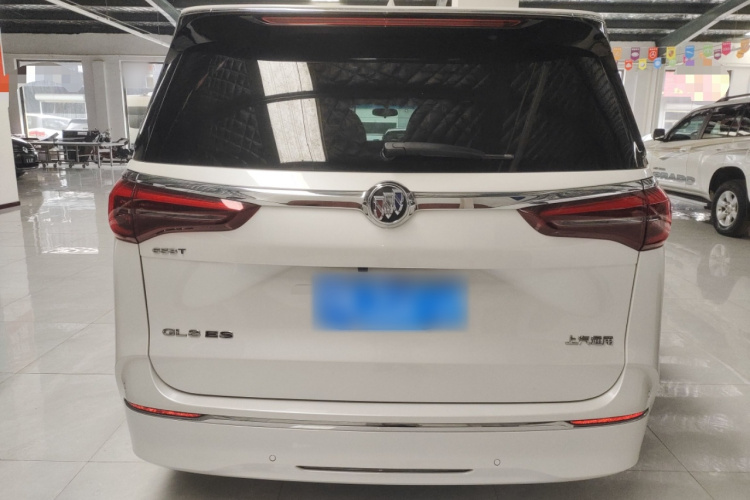 别克GL8 2022款 ES陆尊 653T 舒适型车身外观6