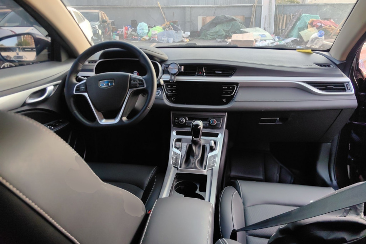 吉利汽车 帝豪 2018款 1.5L CVT向上互联版中控内饰12