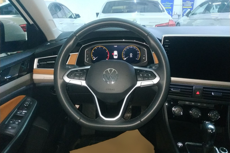 大众 宝来 2023款 200TSI DSG悦行PRO版中控内饰13