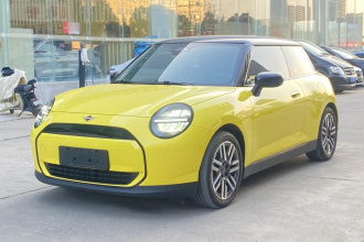 电动MINI COOPER 2024款 456km COOPER E 经典派