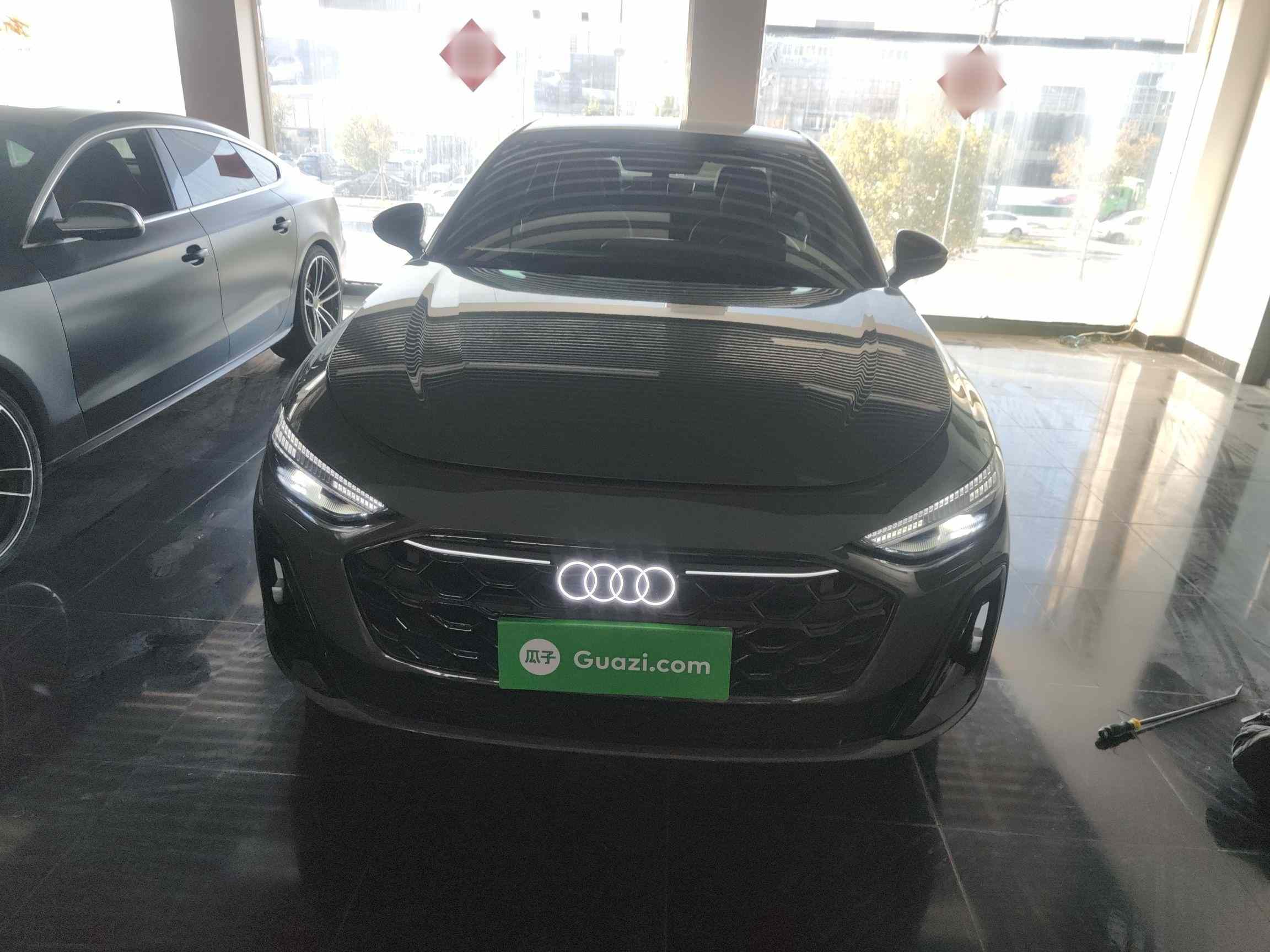 奥迪A5L 2026款 2.0T 运动版 Plus(1)