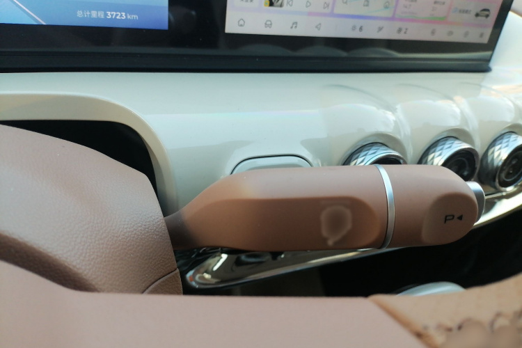 五菱汽车 五菱缤果 2025款 333km 灵犀尊享款局部细节18