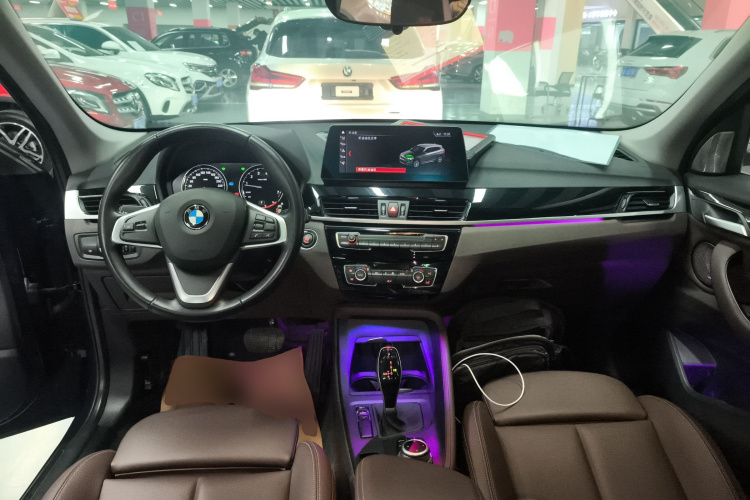 宝马X1 2020款 sDrive25Li 领先型中控内饰12