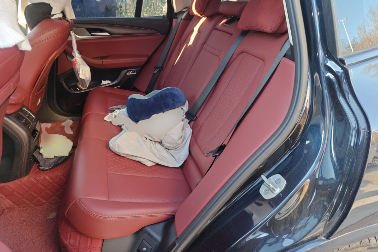 宝马X3 2023款 xDrive30i 领先型 M曜夜套装中控内饰21