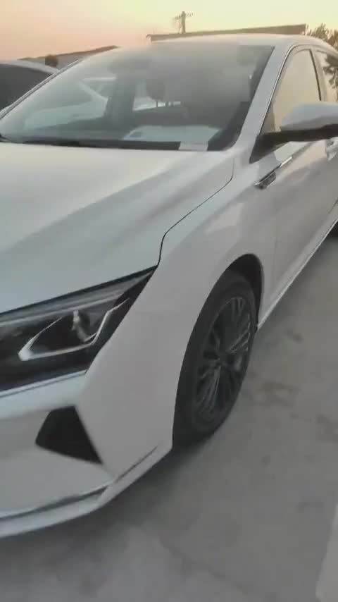 东风风神 奕炫MAX 2021款 1.5T 超炫潮爸版讲解2