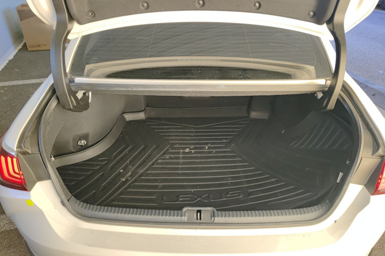 雷克萨斯ES 2020款 200 卓越版局部细节23