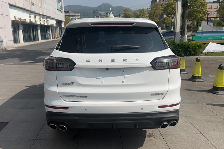 奇瑞 瑞虎8 PLUS 2024款 冠军版 390TGDI DCT豪迈版 5座车身外观6004