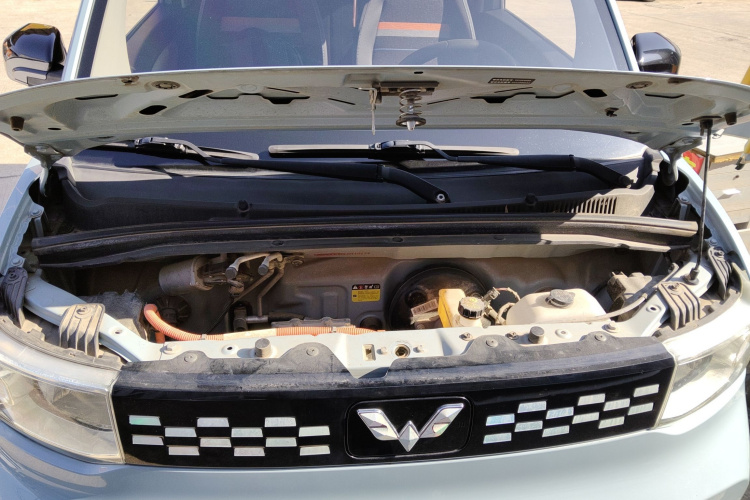 五菱汽车 宏光MINIEV 2020款 自在款 磷酸铁锂机舱底盘24