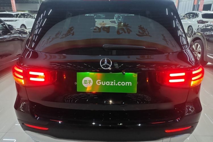 奔驰GLB 2025款 GLB 220 时尚型车身外观6004