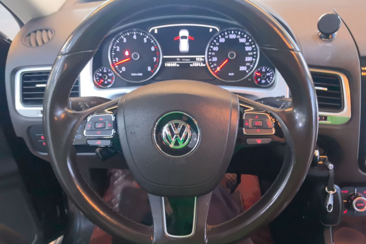 大众 途锐 2014款 3.0TSI 新锐版中控内饰13