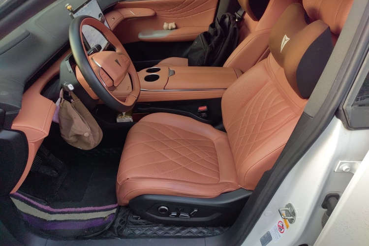 深蓝汽车 深蓝S07 2023款 200Max增程版局部细节19