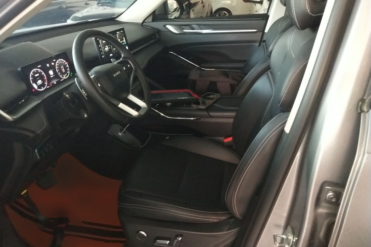 哈弗H6 2022款  第三代 1.5T 自动两驱Supreme+中控内饰19