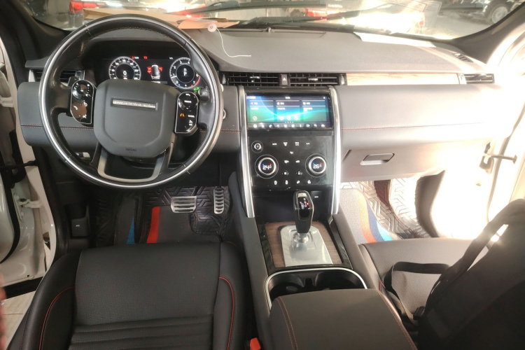 路虎 发现运动版 2020款 249PS R-Dynamic 性能版中控内饰12