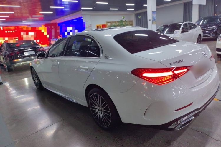奔驰C级 2023款 C 260 L 运动版车身外观6003