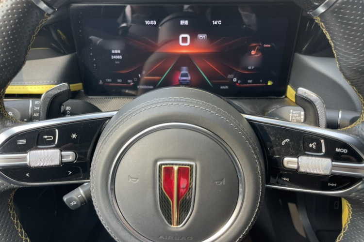 红旗H6 2023款 2.0T 致臻版局部细节14