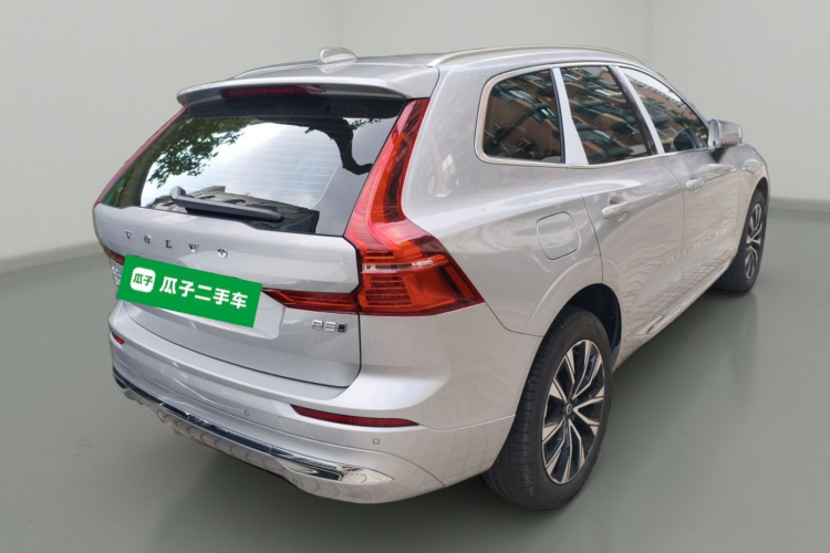 沃尔沃XC60 2023款 B5 四驱智远豪华版车身外观7