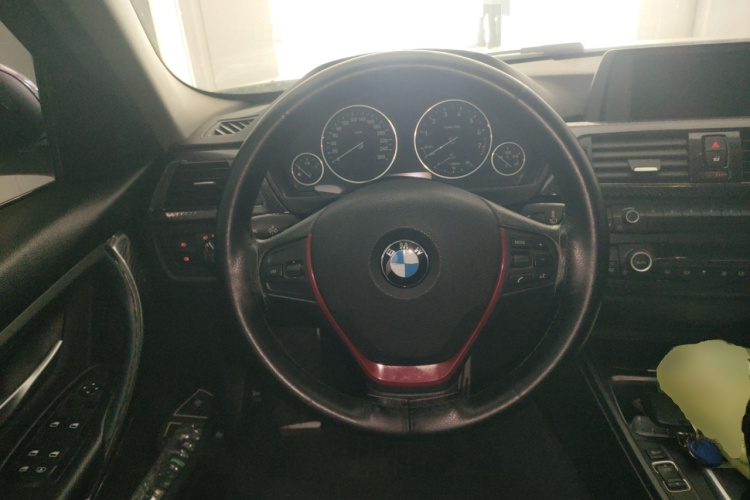 宝马3系 2015款 320Li 超悦版时尚型中控内饰13