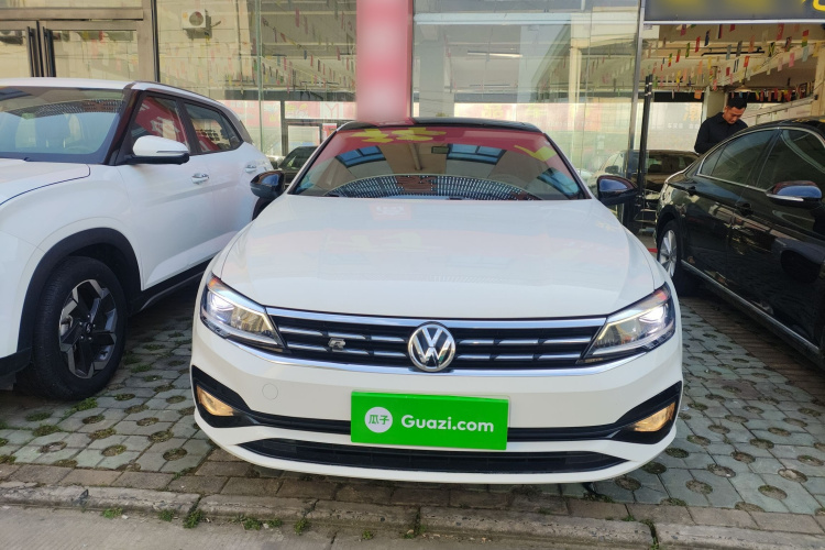 大众 凌渡 2021款 改款 280TSI DSG舒适版车身外观2