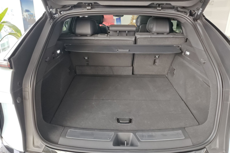 凯迪拉克 IQ锐歌 2022款 后驱长续航豪华版机舱底盘23