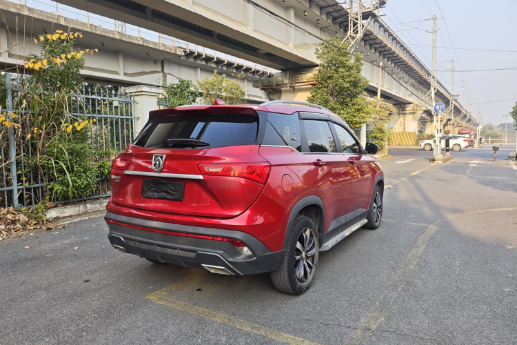 宝骏530 2018款 1.5T DCT旗舰型 国V车身外观6006