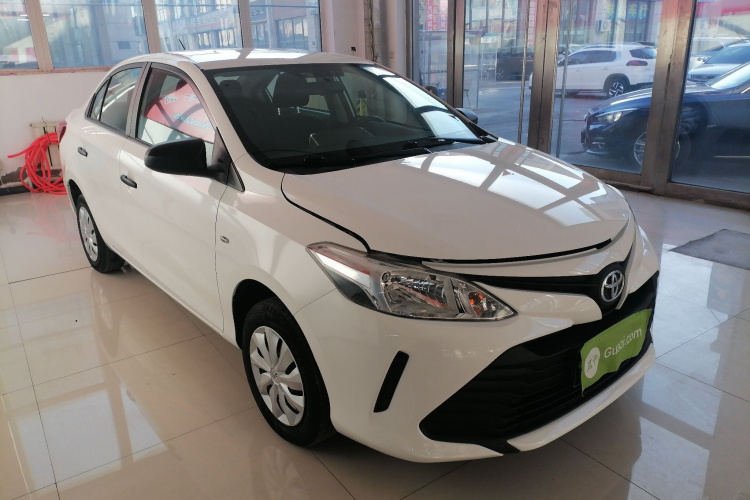 丰田 威驰 2017款 1.3L 手动前行版车身外观3
