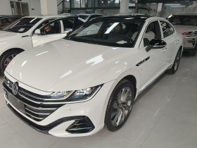 一汽-大众CC 2026款 3000万辆甄选款 380TSI 夺目