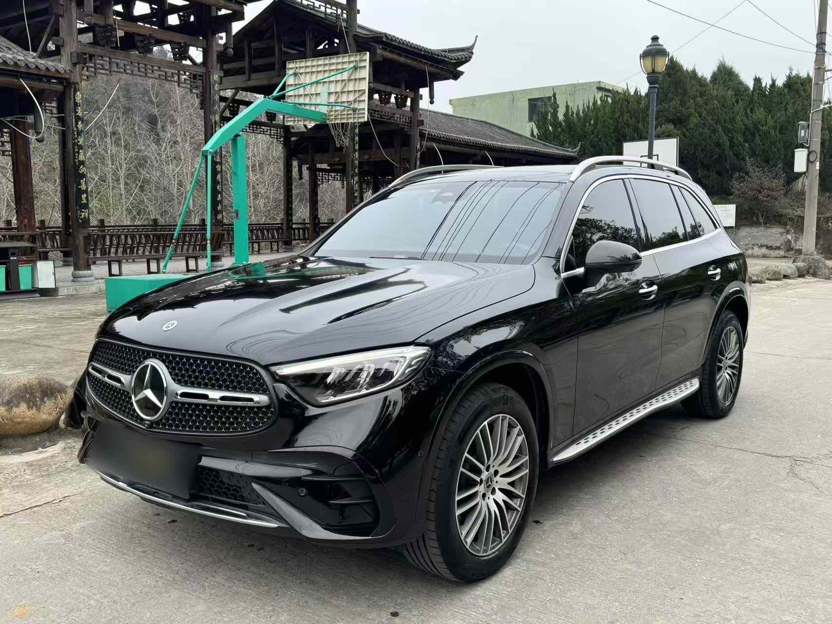 奔驰GLC 2024款 改款 GLC 300 L 4MATIC 动感型 5座(1)