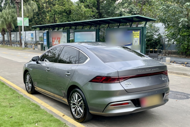 比亚迪 秦PLUS 2021款 EV 500KM 尊贵型车身外观6003