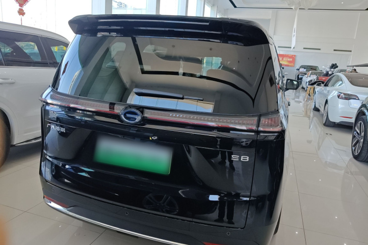 广汽传祺 传祺E8新能源 2024款 150km MAX+车身外观6