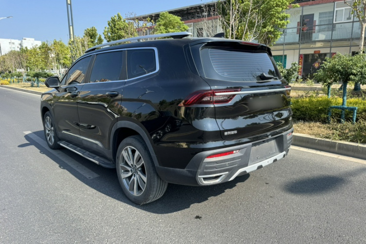 吉利汽车 豪越 2022款 1.8TD 自动尊贵型 7座车身外观6009